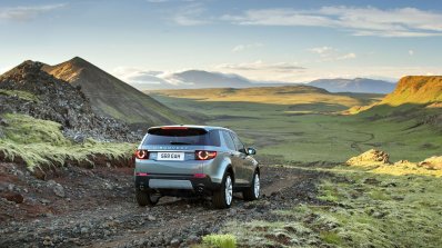 Land Rover Discovery Sport press shots rear quarter