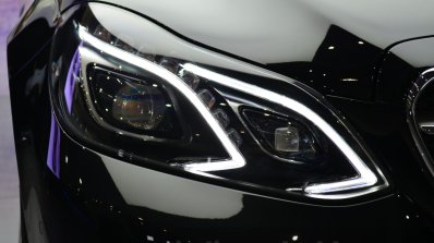 Mercedes E350 CDI launch headlamp