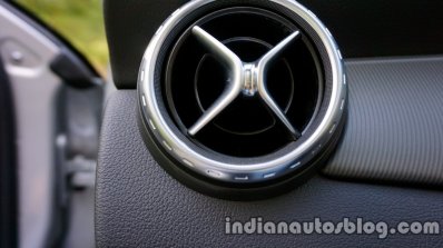 Mercedes GLA aircon vent front on the review