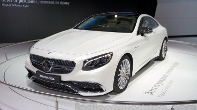 Mercedes S65 AMG Coupe front three quarters at Moscow Motor Show 2014