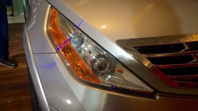 Modified Tata Aria at the 2014 Indonesia International Motor Show headlight