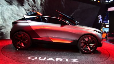 Peugeot Quartz side view at the 2014 Paris Motor Show
