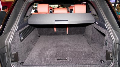 Range Rover LWB boot at the 2014 Indonesia International Motor Show