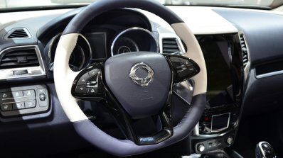 Ssangyong XIV-Air Concept steering wheel at the 2014 Paris Motor Show