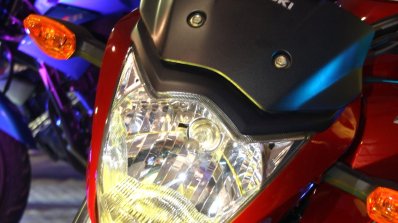 Suzuki Gixxer headlamp at the 2014 Nepal Auto Show