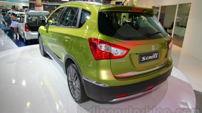 Suzuki SX-4 S-Cross rear three quarters left at the Indonesia International Motor Show 2014