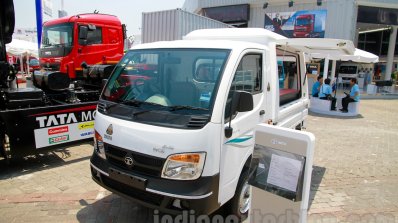 Tata Ace EX2 outdoor van at the 2014 Indonesia International Motor Show front quarter