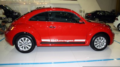 VW Beetle side at the 2014 Philippines International Motor Show