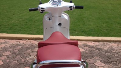 Vespa Elegante