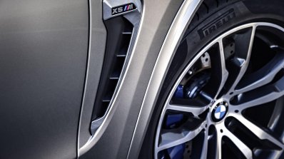 2015 BMW X5 M side gills