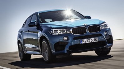 2015 BMW X6 M front quarter