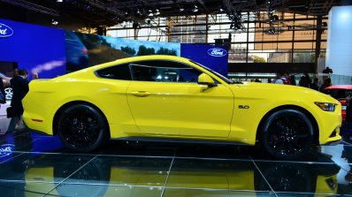 2015 Ford Mustang side profile at the 2014 Paris Motor Show