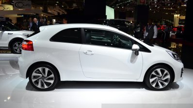 2015 Kia Rio side at the 2014 Paris Motor Show