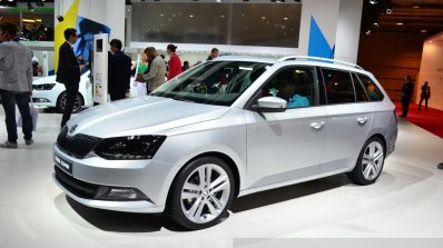 2015 Skoda Fabia Combi front three quarters at the 2014 Paris Motor Show