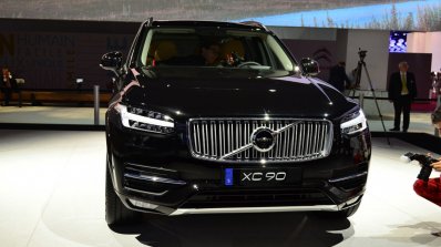 2015 Volvo XC90 front at the 2014 Paris Motor Show