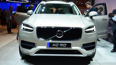 2015 Volvo XC90 front fascia at the 2014 Paris Motor Show