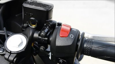 2015 Yamaha YZF-R3 switches