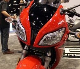 Hero HX250R at AIMExpo front