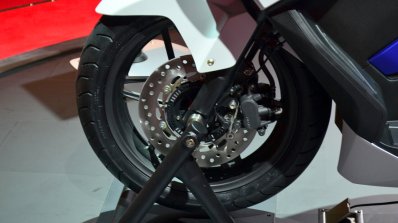 Honda Forza 125 disc at the 2014 Paris Motor Show