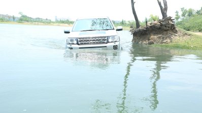 Land Rover Experience Land Rover Freelander front