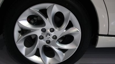 MG 6 wheel at the 2014 Colombo Motor Show