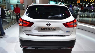 Nissan Qashqai SV1 rear at the 2014 Paris Motor Show