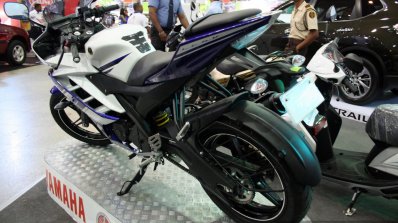 yamaha r15 v2 all colours