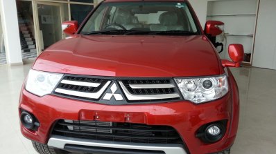 2014 Mitsubishi Pajero Sport facelift front India