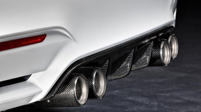 2015 BMW M4 with M Performance accessories diffuser