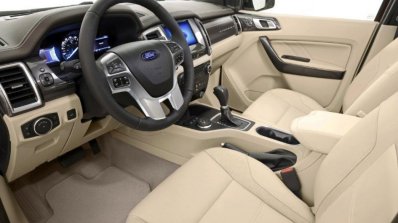 2015 Ford Endeavour cabin