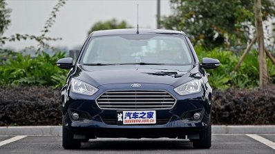 2015 Ford Escort China front