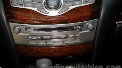 2015 Infiniti QX50 music system at the Guangzhou Auto Show 2014