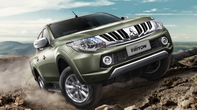 2015 Mitsubishi Triton front quarter