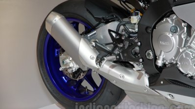 2015 Yamaha YZF-R1 M rear wheel at EICMA 2014
