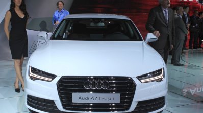 Audi A7 Sportback h-tron front at the 2014 Los Angeles Auto Show