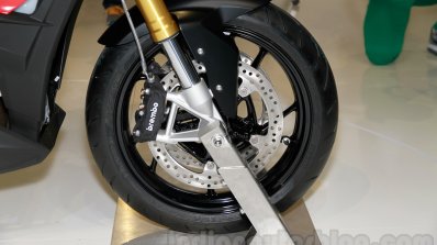 BMW S 1000 XR wheel at EICMA 2014