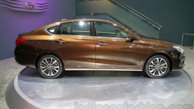 GAC Trumpchi GA6 side at Guangzhou Auto Show 2014 (2)