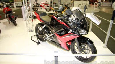 Hero HX250R front three quarter at EICMA 2014