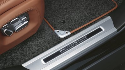 Holland & Holland Range Rover door sill
