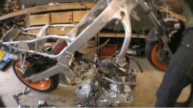 bajaj auto engine