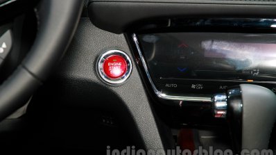 Honda XR-V engine starter at the 2014 Guangzhou Motor Show