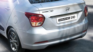 Hyundai Grand i10 Sedan (Xcent) taillight