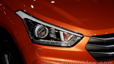 Hyundai ix25 headlight at 2014 Guangzhou Motor Show