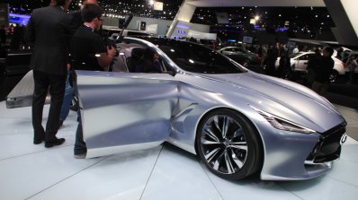 Infiniti Q80 Inspiration Concept front three quarters left at the 2014 Los Angeles Auto Show