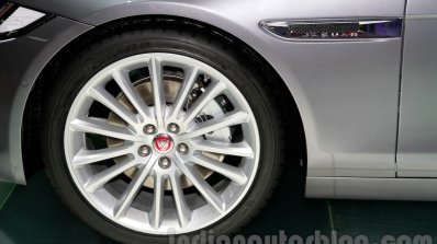 Jaguar XE wheel at the 2014 Guangzhou Auto Show