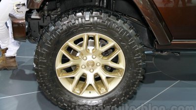 Jeep Wrangler Sundancer Edition wheel at 2014 Guangzhou Auto Show