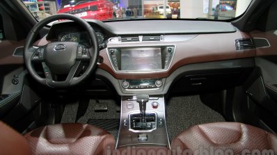 Landwind X7 dash at the Guangzhou Auto Show 2014