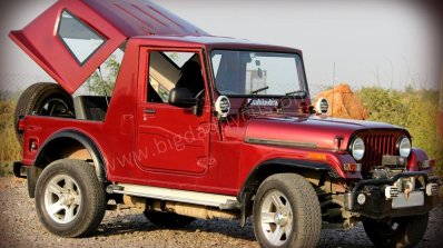 Mahindra Thar Hydrau Top front quarter