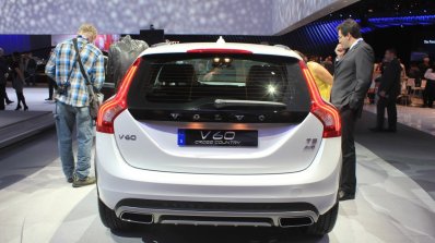 Volvo V60 Cross Country rear at the 2014 Los Angeles Auto Show