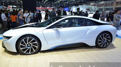 2015 BMW i8 side at the 2014 Thailand Motor Expo